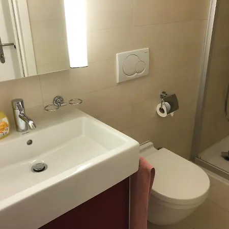 Center Family Apartman Montreux